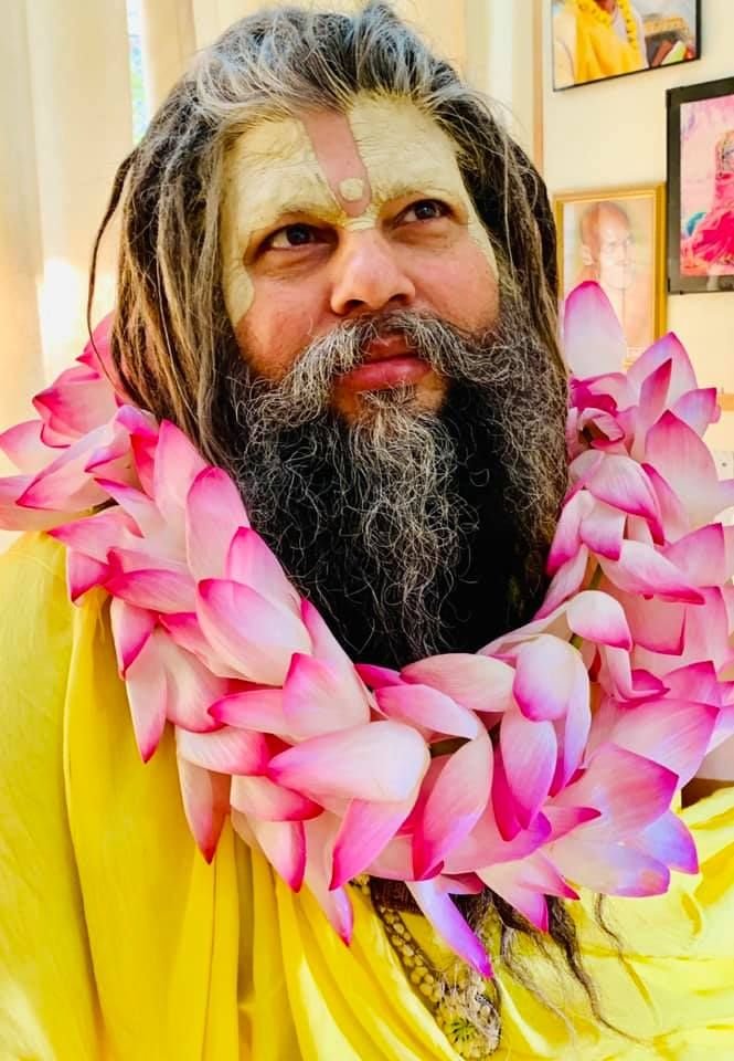 Premanand Ji Maharaj Hd Wallpaper Full screen