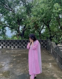 beautiful girl dp for Instagram stylish photo