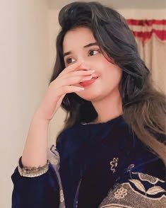 best girl dp for Instagram profile image