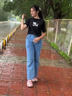 cute girl dp for stylish profile pic