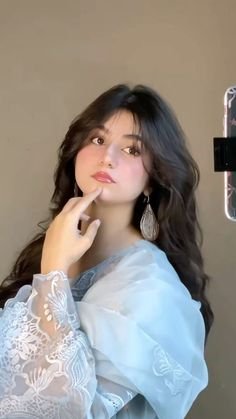 girl dp stylish and beautiful Instagram pic