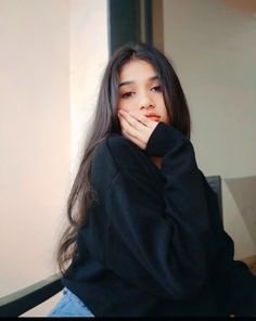 single girl dp for stylish profile photo