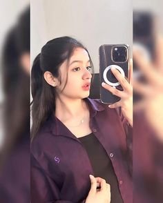 beautiful girl dp for Instagram profile image