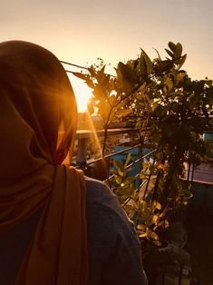 hidden face dp for girls black aesthetic pic