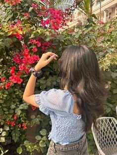 hide face girl pic aesthetic Instagram photo