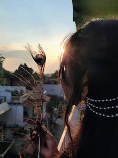 hidden face dp for girls cartoon style pic