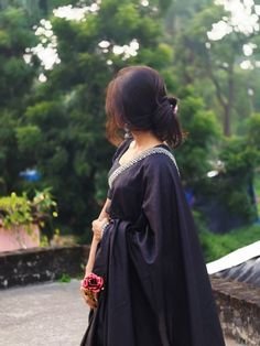 stylish girl pic hiding face for profile photo