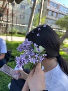 cute hidden face girl pic for Instagram dp