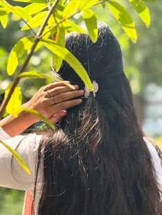 hidden face dp for girls cartoon style pic