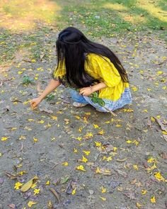 cute hidden face girl pic for Instagram dp