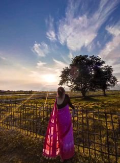 hidden face dp for girls black aesthetic pic