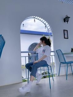 whatsapp dp for girls attitude photo