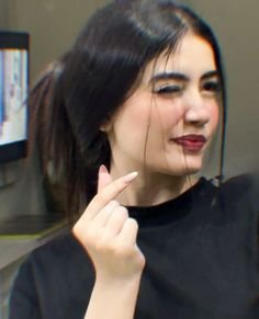 stylish whatsapp dp for girls profile image